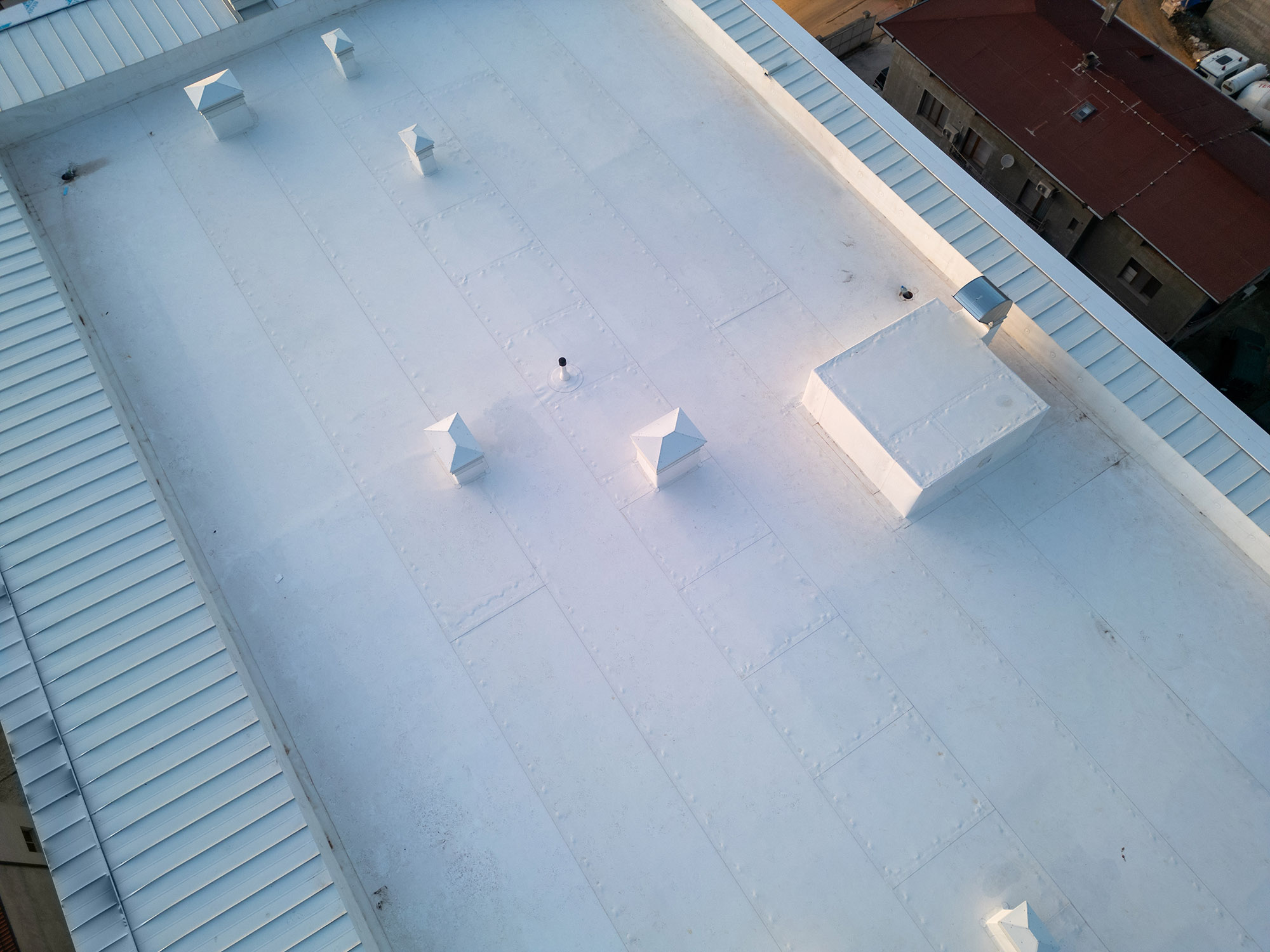 The impact of white roofs on the environment